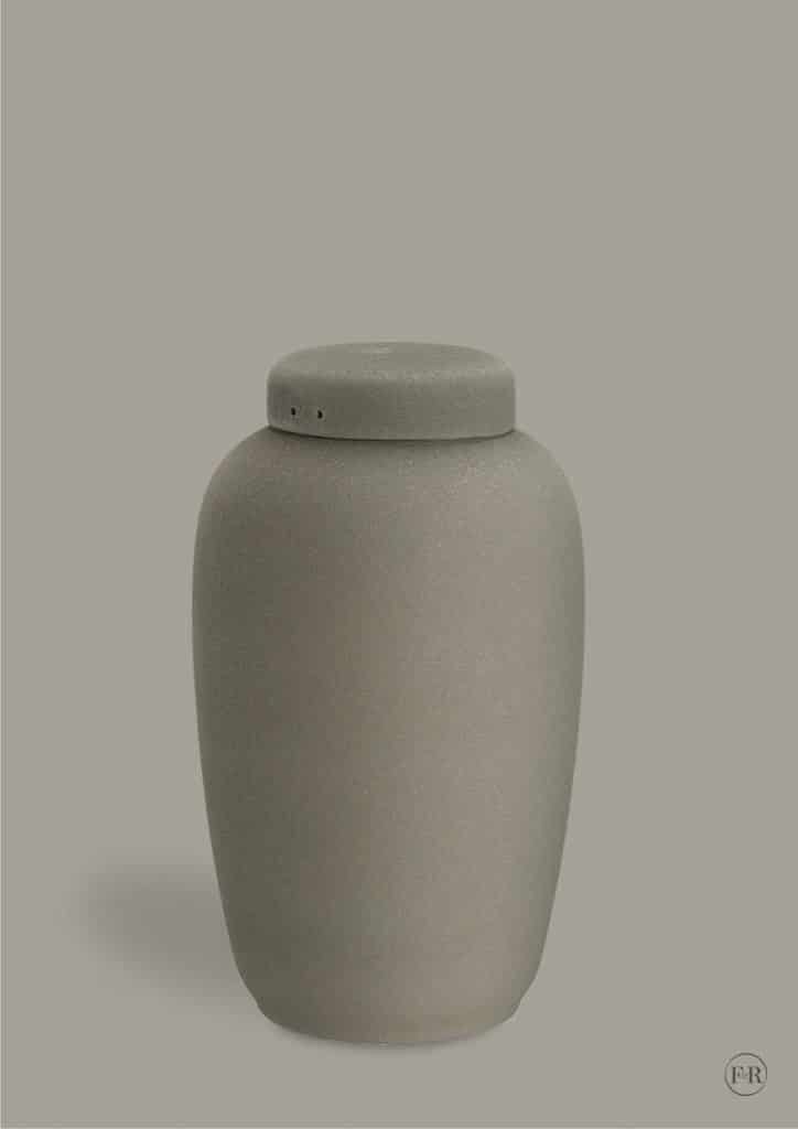 Grå keramisk urne med låg